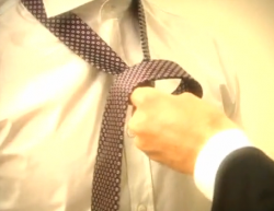 Wie macht man sich eine Krawatte?